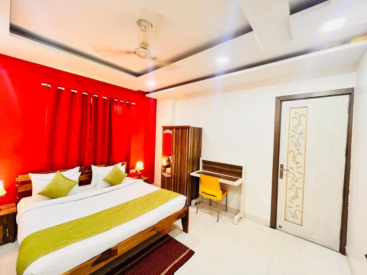 Hotel Park Pride Pitampura New Delhi, Couple Friendly Exterior photo
